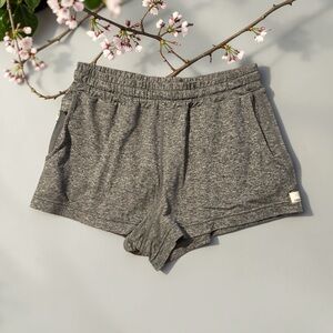 Vuori Halo Performance Heather Gray Short